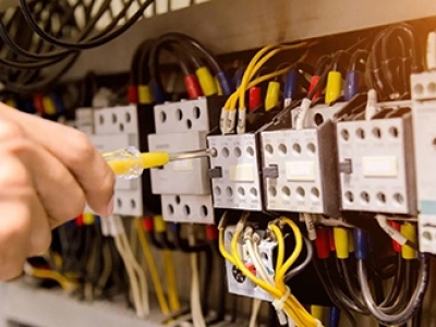 機械式三相四線電度表的讀法